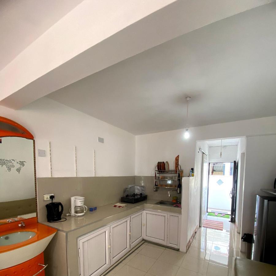 Sea Front 2 Bedrooms Apartment Flic-en-Flacq エクステリア 写真